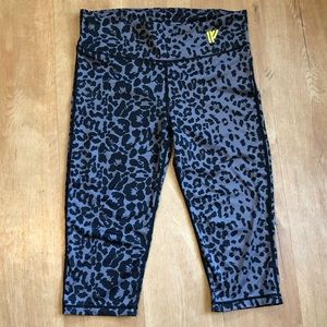 Iron Fist Athletics Capri Workout Leggings - Sz M